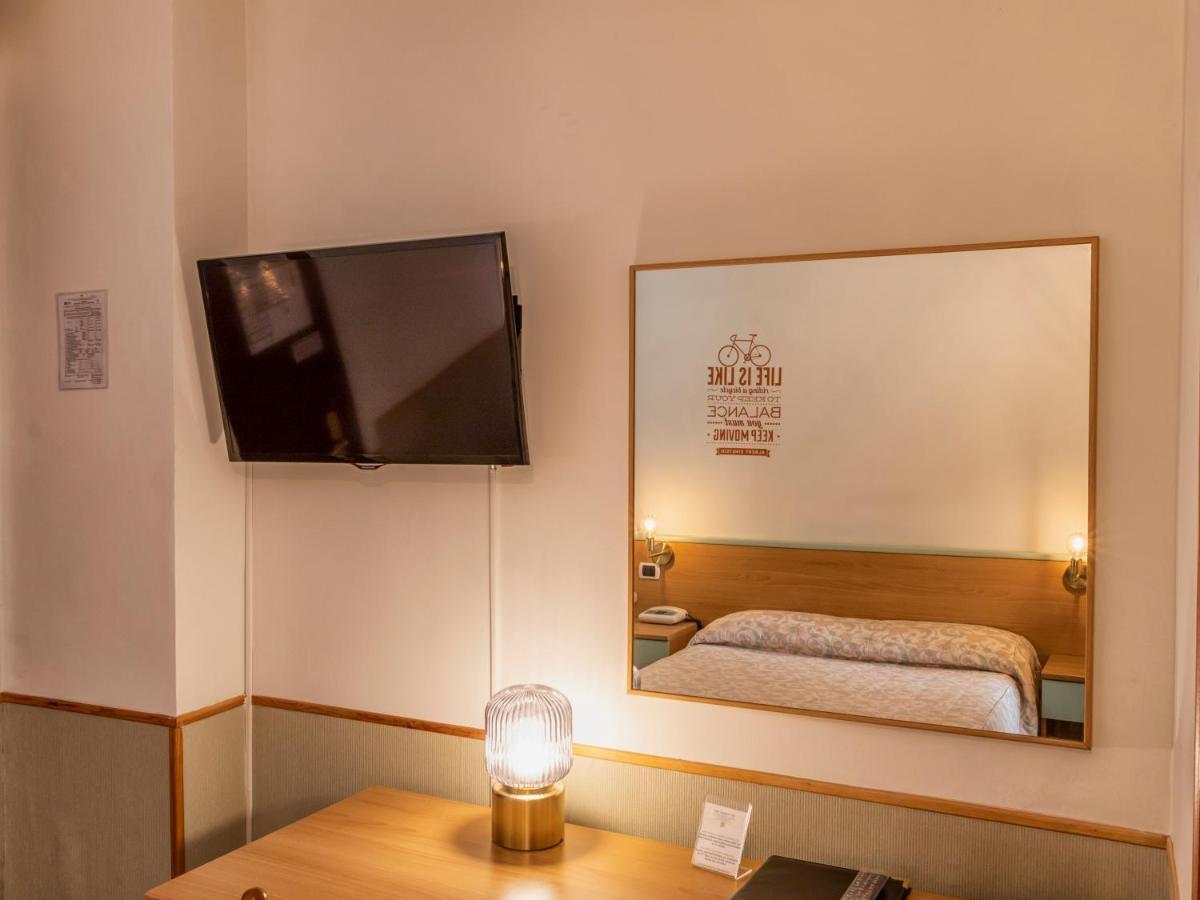 Hotel Napoleon Susa Eksteriør billede