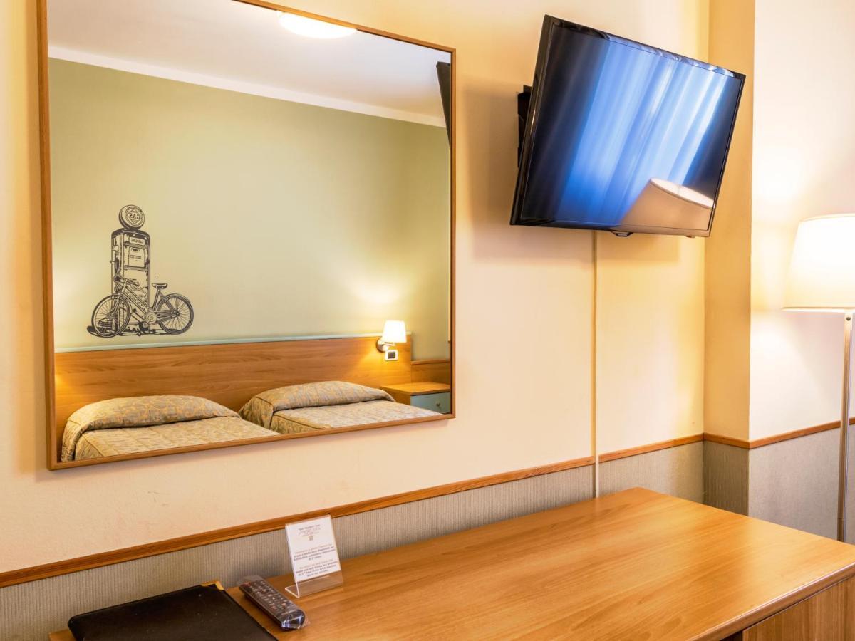 Hotel Napoleon Susa Eksteriør billede